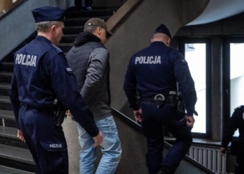U kap duke fotografuar infrastrukturën hekurudhore, arrestohet një rus në Poloni: I shërbente inteligjencës së huaj
