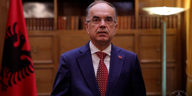 “Dhuna nuk mund të jetë kurrë zgjidhja”, Begaj thirrje për dialog: Të mos lejojmë që tensionet të cenojnë stabilitetin