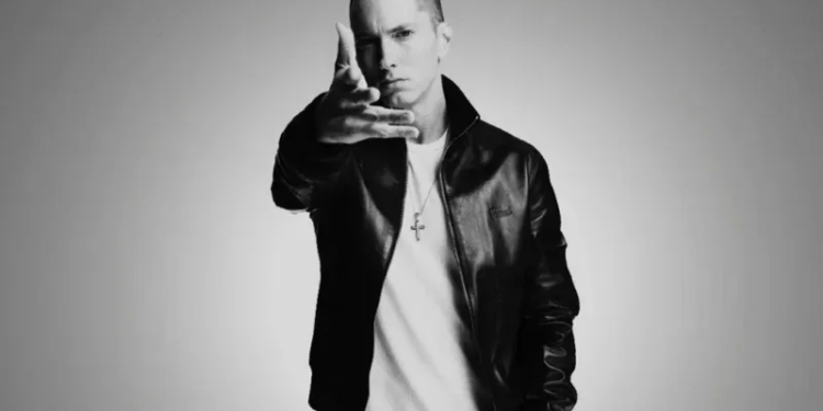 Ish-punonjësi i Eminem pranon fajësinë, shiti këngët e papublikuara për 50 mijë dollarë
