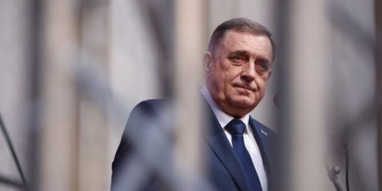 Dodik ashpërson retorikën para votimit: Bosnja dhe Hercegovina është e vdekur