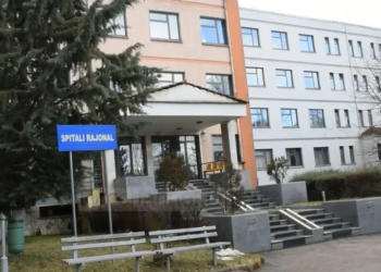 6 fëmijë helmohen në një kopsht në Korçë, procedohen penalisht mjekja dhe drejtoresha