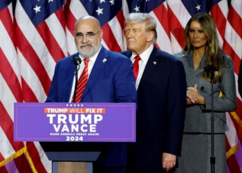 Punët e “pista” në Ballkan i kushtojnë shumë LaCivita-s, Trump përgatit shkarkimin e ish-strategut të Berishës!