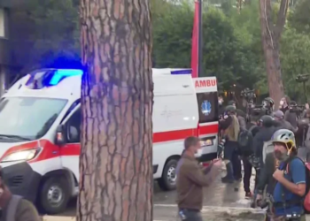 Bajrami apel studentëve: Distancohuni nga maskat! Faktorët e jashtëm mund të nxisin kaos, protestat duhet të jenë paqësore