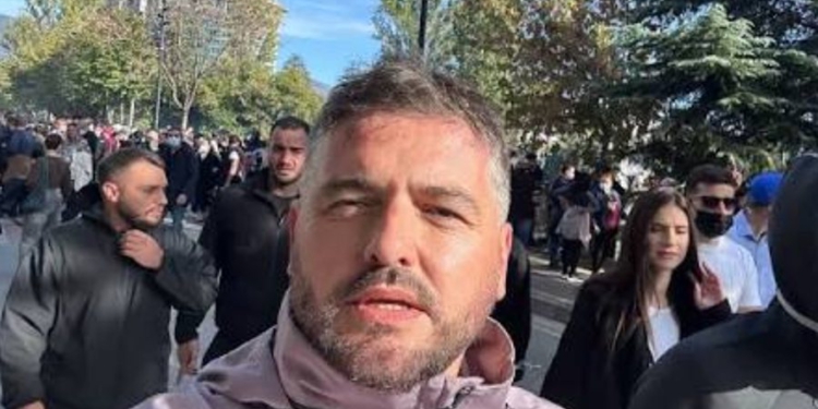Marin Mema reagon për emrin e tij në listat e drejtuesve të protestës: Mos më përfshini…