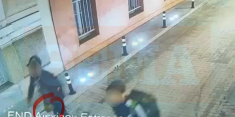VIDEO/ Shqiptari dhe dy grekë shkaktuan shpërthimin me 6 viktima në Greqi gjatë vjedhjes në pallat, përfundojnë në pranga
