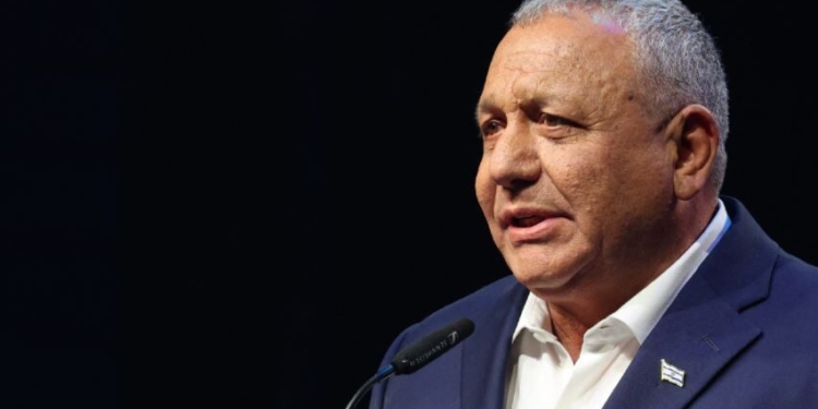 Premtimi parazgjedhor në Izrael, rivali i Netanyahut: Do ta mposhtim Hamasin brenda 18 muajsh