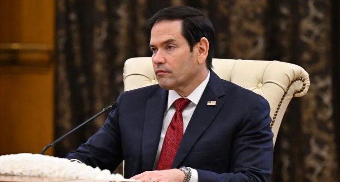 Rubio mohon përfshirjen e SHBA-së në largimin e Flavio Bolsonaro nga Brazili: Nuk lehtësuam asgjë