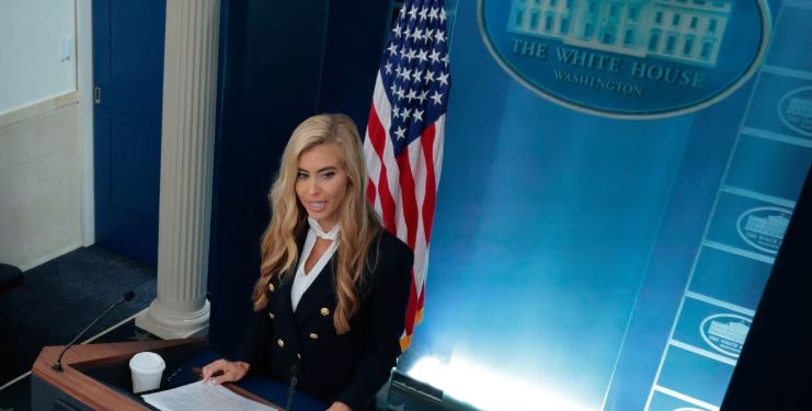 Trump shkarkon sekretaren e shtypit të Shtëpisë së Bardhë, pas vetëm një jave në detyrë