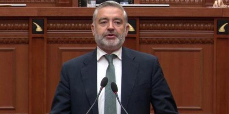 Blendi Klosi sfidon debatet për Ramën: Do t’i fitojë zgjedhjet edhe në 2027 dhe 2029