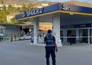 “Duam 50 mln lekë ose të hedhim në erë biznesin”/ Kërcënohet biznesmeni në Peshkopi, kërkesa iu dërgua me një kuti picash, policia blindon zonën