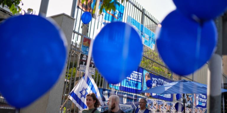 Zgjedhjet në Izrael, exit poll-et: Blloku kundër Netanyahut kryeson, por pa shumicë për qeverinë