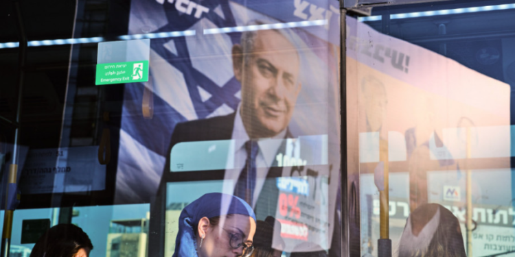 Netanyahu në prag të humnerës politike: Zgjedhje pa fitues, beteja për pushtet sapo ka filluar