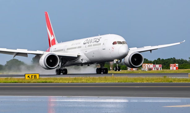 Çimkat pushtojnë avionin, kompania anulon fluturimin nga Roma drejt Australisë
