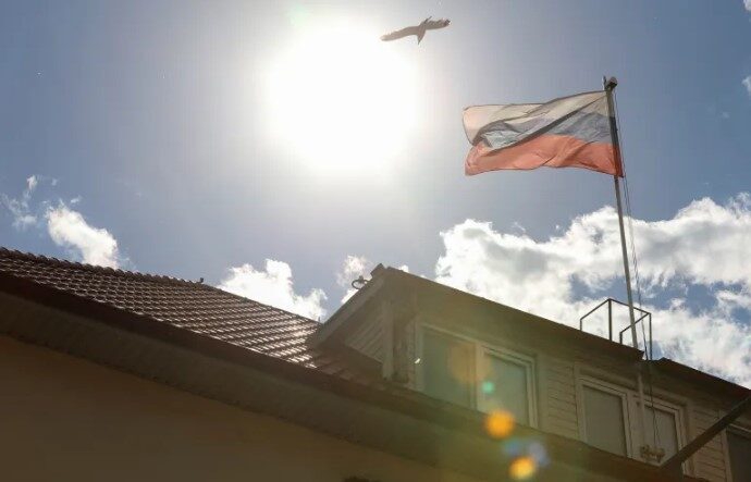 Zjarri në fabrikën e armëve, Rumania zbulon rrjetin e sabotazhit të koordinuar nga Rusia