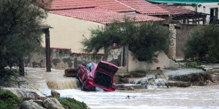 Stuhia “Adam” godet jugun e Francës, humbin jetën 4 persona