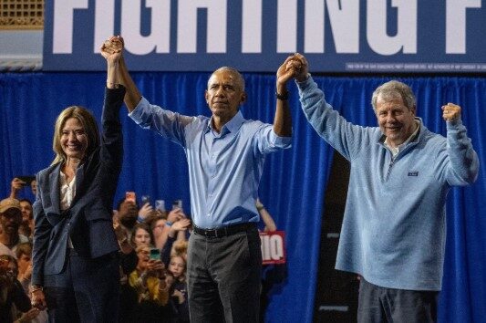 Barack Obama kritikon ashpër Trumpin në përpjekjen e fundit për zgjedhjet e mesit të mandatit