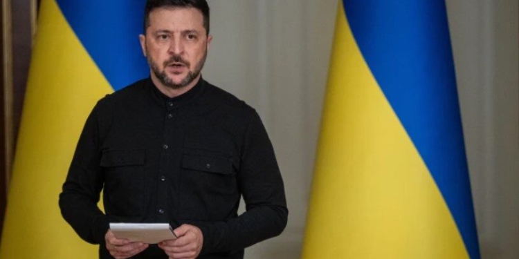 Zelenskyy mbështet ‘ngrirjen’ e vijës së frontit si hap të parë drejt armëpushimit në Ukrainë
