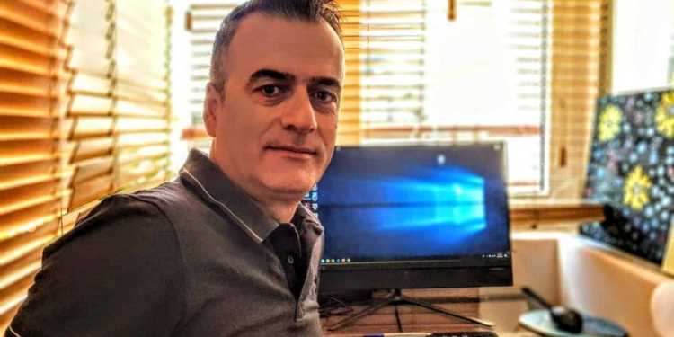 “Pardesyja” e intelektualit nuk i shkon çdo karnavali publik