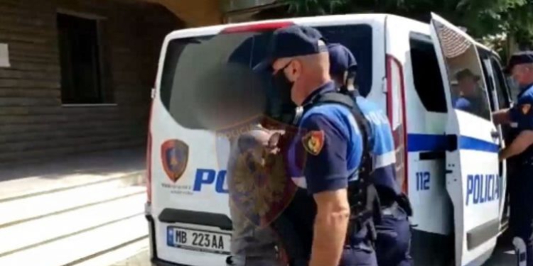 Plagoset me armë zjarri një 22-vjeçar në Tiranë, në kërkim autori