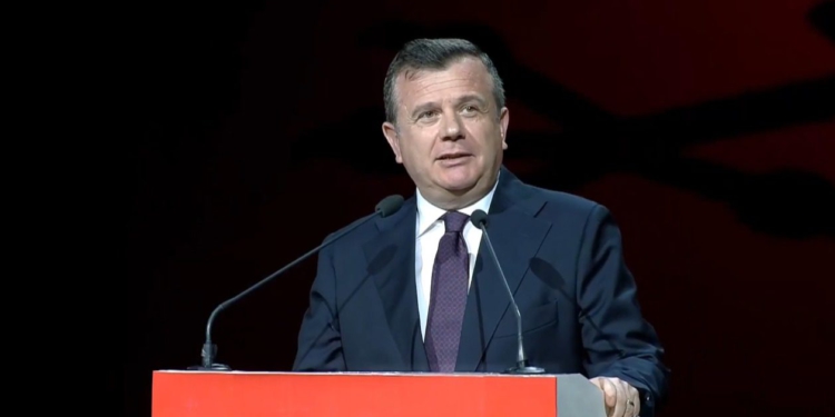 “PS dënon dhunën”, Balla: Protestuesit të zgjedhin përfaqësuesit, qeveria është gati për dialog