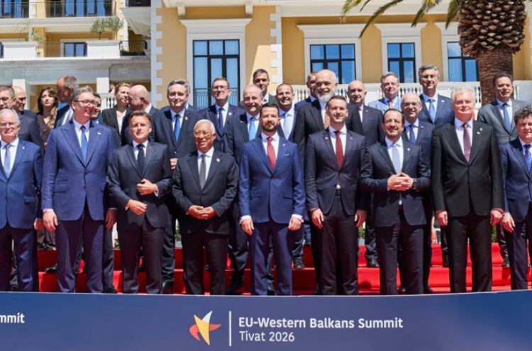Drafti për zgjerimin e BE-së: Kosova pa përparim në fushat themelore, Mali i Zi drejt përfundimit të negociatave, Serbia me probleme!