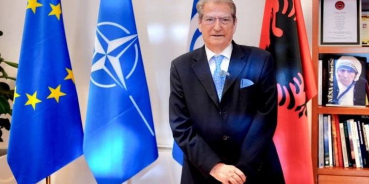 “PD do vendosë taksën e sheshtë 10%”- Berisha kundër Paketës Fiskale: Rritja e taksave falimentim për shqiptarët, paratë përfundojnë në xhepat e narkoshtetit!