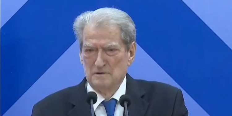 Dita e nesërme me dy protesta dhe taktikë populiste, PD para Kryeministrisë në mesditë, studentët në orën 14:00 te ministria!