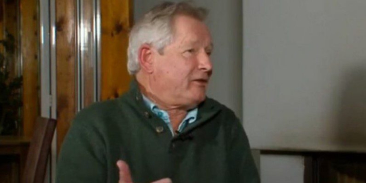 “Dhuna në protesta është joproduktive!”- Historiani Bernd Fischer: Korrupsioni dhe pakënaqësia popullore janë probleme serioze!