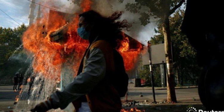 Protestat e dhunshme, 63 nga të arrestuarit dalin sot para Gjykatës së Tiranës, dje vetëm njëri u mbajt në burg!