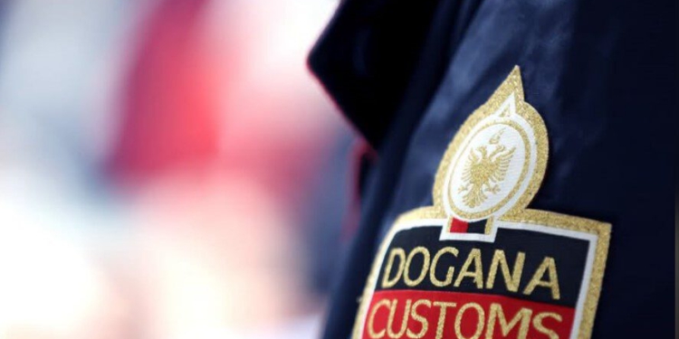 Doganat në operacion, zbulohet magazina e kafesë ku bëhej evazion fiskal në Durrës, subjekti gjobitet me rreth 18 milionë lekë!