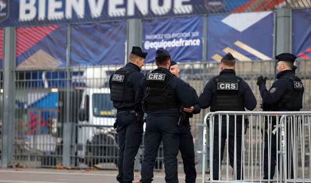 Shtyhen disa ndeshje futbolli në Francë, shkak protestat e dhunshme të të rinjve