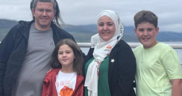 Gafa e Britanisë ndaj familjes siriane: Ministria e Brendshme: Merrni 3 mijë paund dhe ikni në Shqipëri!