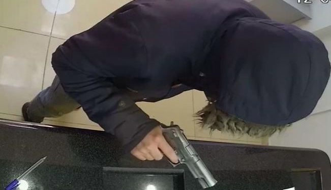 Vjedhja me armë zjarri në Elbasan, policia zbardh ngjarjen, në kërkim 3 të dyshuar