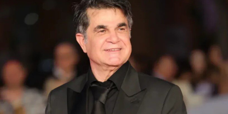 Irani dënon me mbi pesë vjet burg regjisorin e njohur, Jafar Panahi, i konfiskon edhe pasurinë!