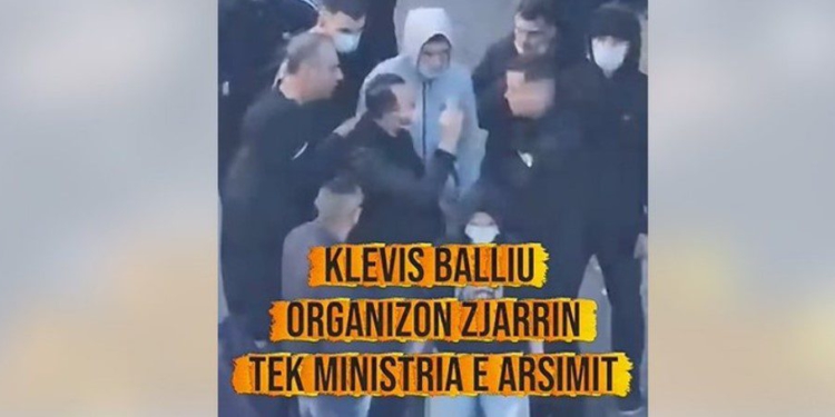 Protesta e dhunshme, Balla akuzon kreun e opozitës: Berisha i vuri zjarrin Ministrisë së Arsimit!