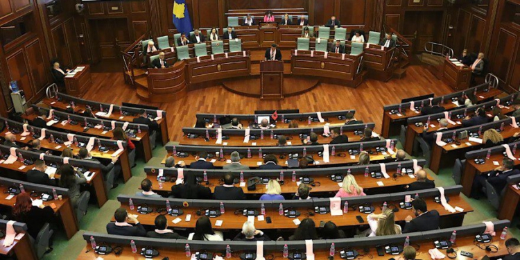 Përplasje të forta në Kuvendin e Kosovës për vrasjen e grave! Deputeti i VV: Kemi dështuar, hetim për përgjegjësitë institucionale