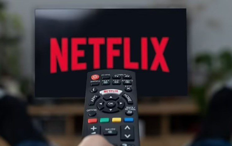 “Netflix” hyn fuqishëm në futboll, siguron të drejtat e Botërorit 2030, do të transmetojë të 104 ndeshjet