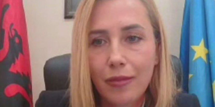 “Paketë masash për studentët”- Zv/ministrja Manjani zbardh lëvizjet e Qeverisë: Bazohet në katër shtylla, synon të mbështesë fillimisht 10 mijë të rinj!