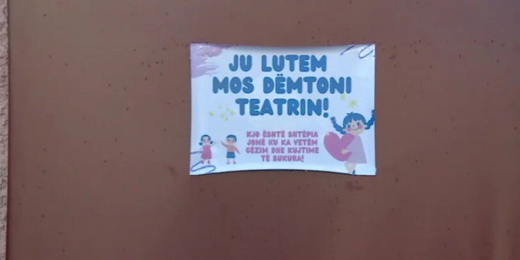 Protestat pezullojnë edhe shfaqjet artistike në kryeqytet! Nga Teatri i Kukullave te Opera, ndryshon edhe kalendari artistik
