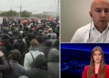 Protestat në Francë këtë herë pa dhunë, eksperti: Reflektim i së majtës ekstreme