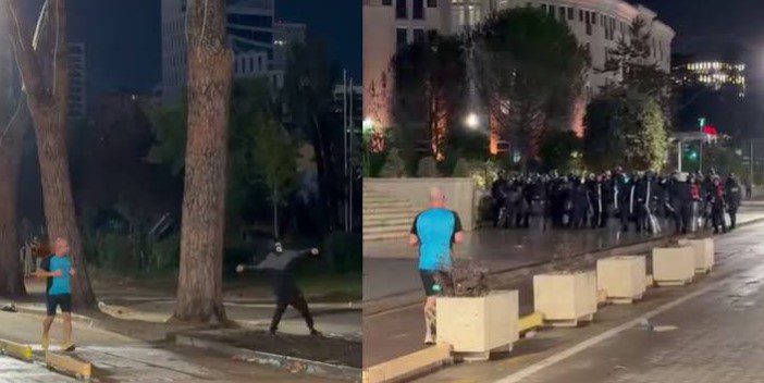 Ndodh çudia në Bulevard, qytetari bën vrapimin e mbrëmjes para Kryeministrisë, i pafrikësuar nga gurët dhe molotovët! (VIDEO)