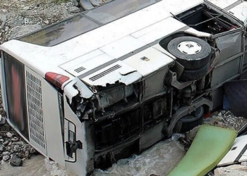 Përplasje e fortë mes autobusit dhe kamionit në Egjipt, 12 të vdekur dhe 30 të plagosur
